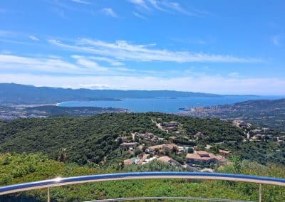 Gites Sassone à Ajaccio, location de vacances avec vue mer .